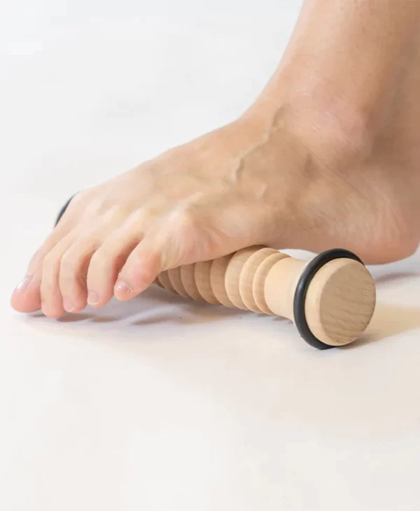 foot-massage-roller-wood