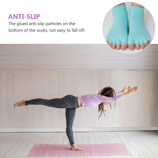 Anti-Slip-Yoga-SOCKS-GREEN