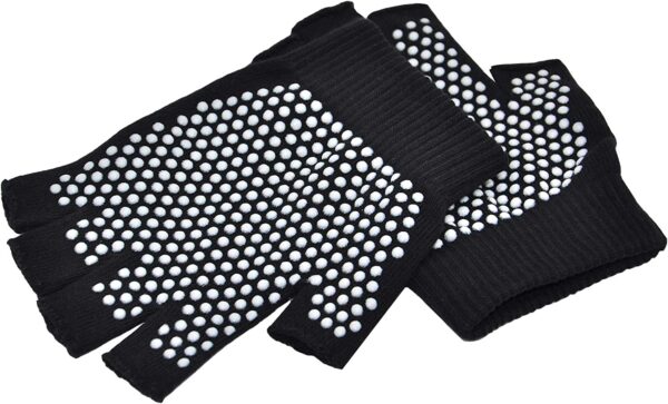 Non-Slip-Yoga-Pilates-Gloves