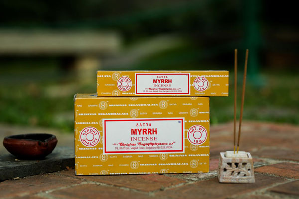 Satya-myrrh-Incense-15