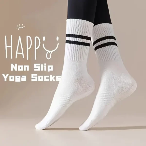 anti-slip-yoga-and-pilates-sockS_white