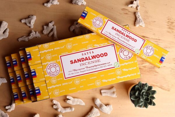 satya-sandalwood-incense-sticks-15-g