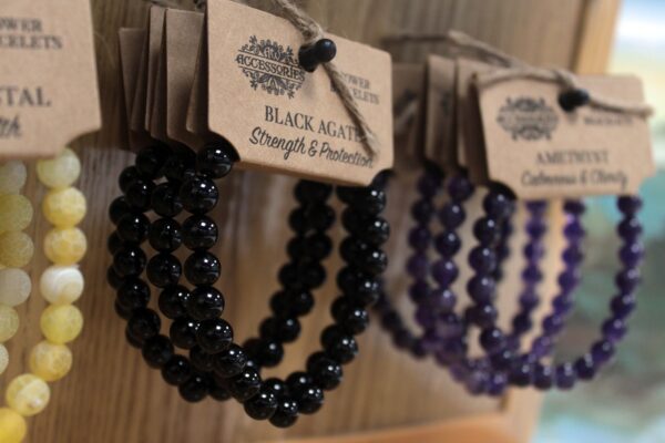 bracelet-black-agate-gemstone-niyamas