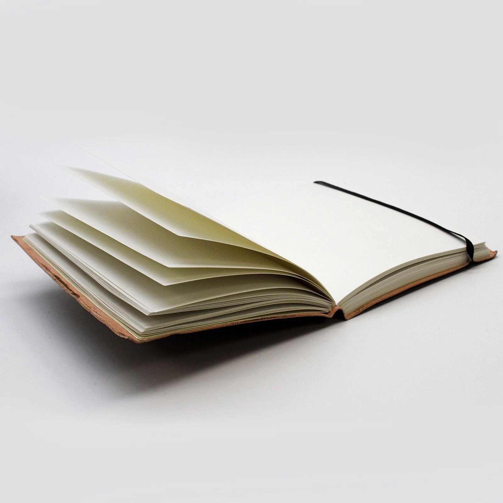 handmade-notebook-20.5x15.5x2.5-cm
