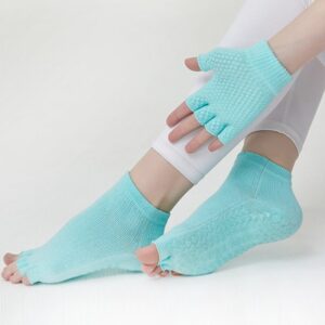 Anti-Slip-Yoga-GLOVEs-socks-LIGHT-GREEN