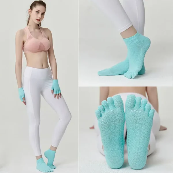 AntiSlip-Yoga-GLOVEs-socks-LIGHT-GREEN
