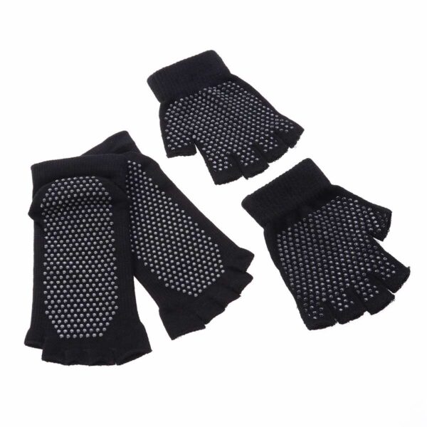 Yoga-Pilates-SOCKS-Gloves-SET-2-pcs-BLACK