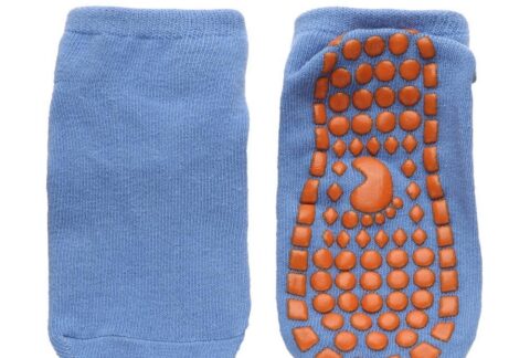 kaltses_gia_yoga_pilates_niyamas-antislip-socks-blue-color