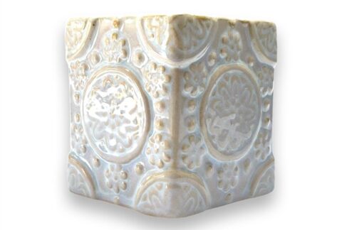 oil-burner-flowers-white-nude