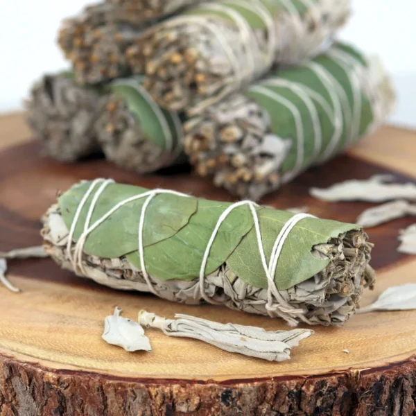 white-sage-eucalyptus-smudge-stick-10cm