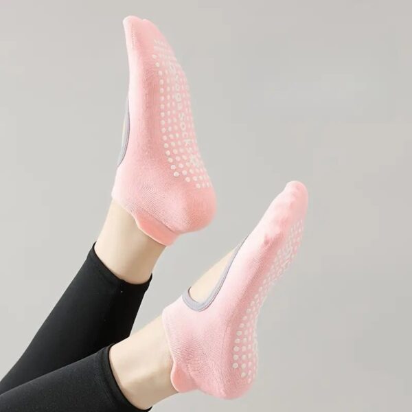 pilates-socks-pink