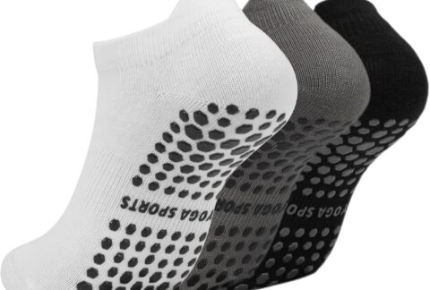 yoga-socks-3pairs.-black-white-grey