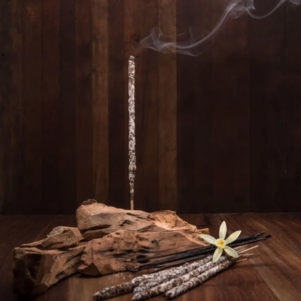 Sagrada-Madre-Palo-Santo-incense-with-Vanilla-30-g