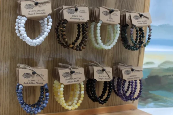honey-crystal-bracelet-gemstones-mala