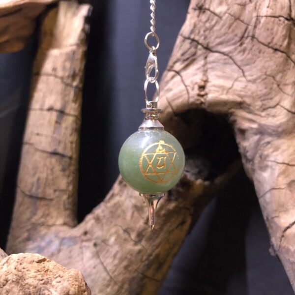 Pendulum-4.th-chakra-Anahata