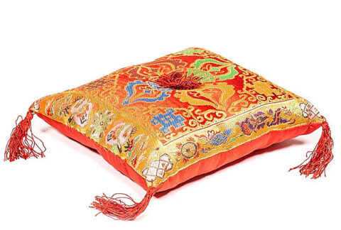 Singing-Bowl-cushion-double-dorje-red