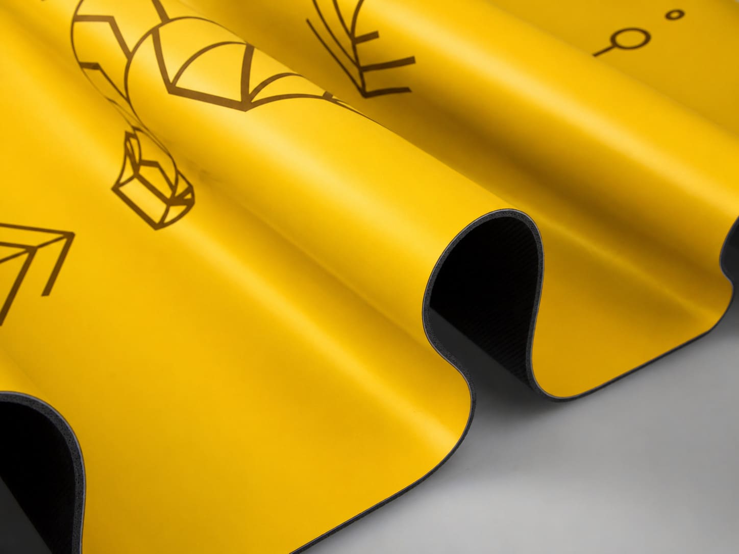 gaja-yoga-mat-yellow-niyamas
